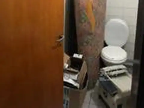 Galpon en Venta en Pompeya, USD 220.000