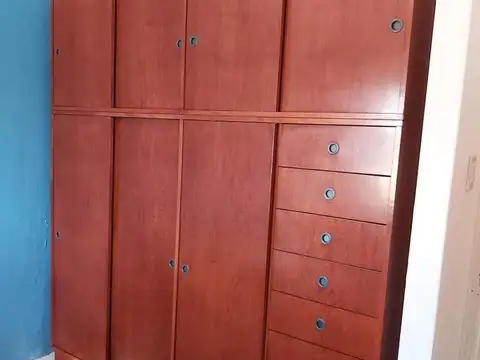 Carilla e/ De la Nación y Pellegrini