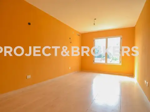 Hermosa casa en venta en Castelar