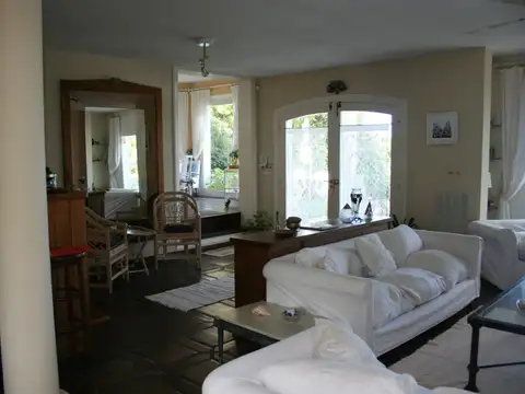 Casa en Alquiler Temporal en Montoya, USD 15.500