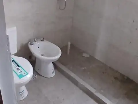 Casa en Alquiler con 1 cochera