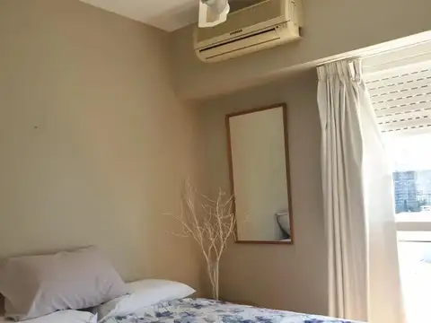 Iberá e/ Avenida del Libertador y Montañeses