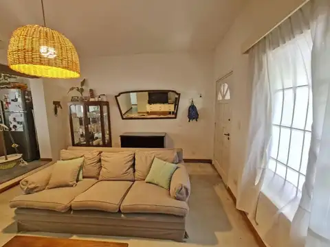 Casa en Alquiler en Olivos, USD 1.500