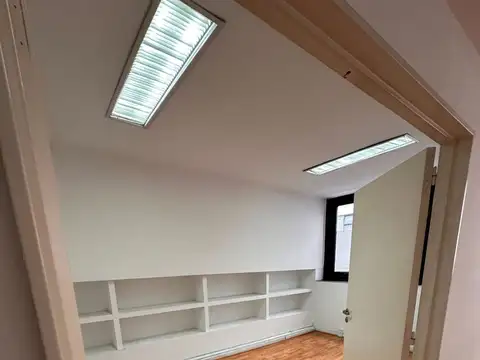 Oficina en Alquiler 37 años