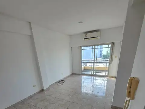 ALQUILER 2 Amb c/patio