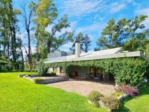 6 HECTAREAS CON CASA GALPON Y CABALLERIZA