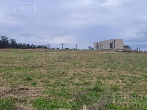 Terreno en Venta 20  mts Frente