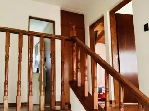 Casa en Venta en Manuel B Gonnet, USD 360.000