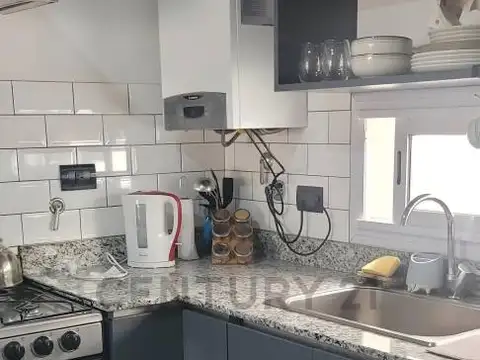 aristoteles 1800, Piso 1