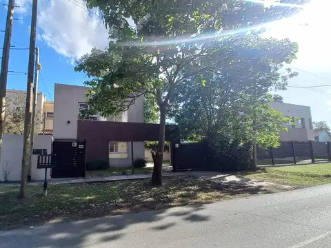 calle 20 entre 488 y 489, Gonnet