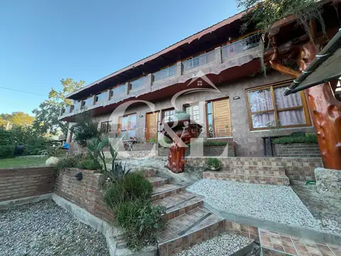 ESPECTACULAR COMPLEJO DE 6 CABAÑAS FRENTE AL RIO- Villa del Lago - Villa Carlos Paz