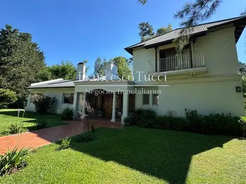 Casa en venta 5 ambientes en el Country La Tradición