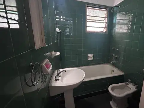 Departamento en Venta en Villa del Parque, USD 110.000