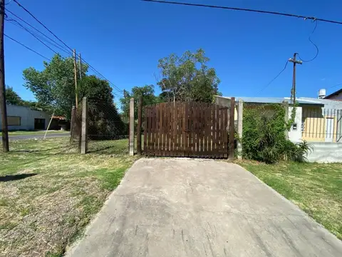 15 esquina 523 , Piso 0