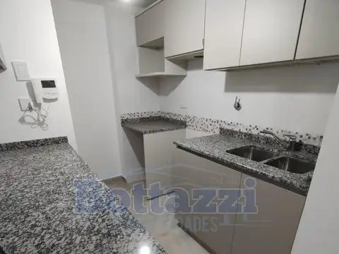 Excelente 2 ambientes a estrenar en el centro de Lomas de Zamora