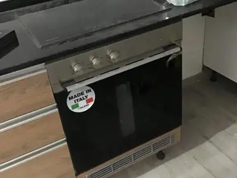 Monoambiente A Estrenar De 1º Categoria-fte Hurlingham Club