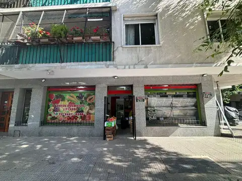 Local en Venta en Parque Chacabuco, USD 95.000