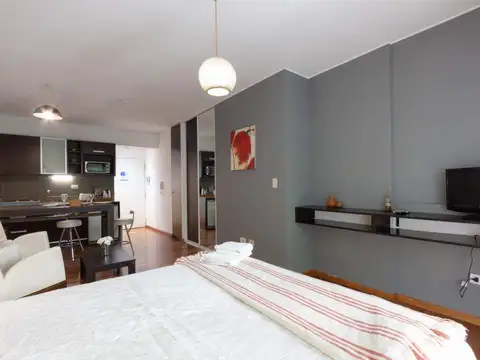 Monoambiente  San Telmo a metros de 9 de Julio y Subtes