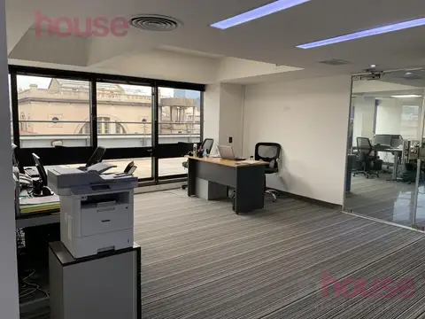 LA MEJOR VISTA - OFICINA EN ZONA TRIBUNALES CON ESPECTACULAR TERRAZA