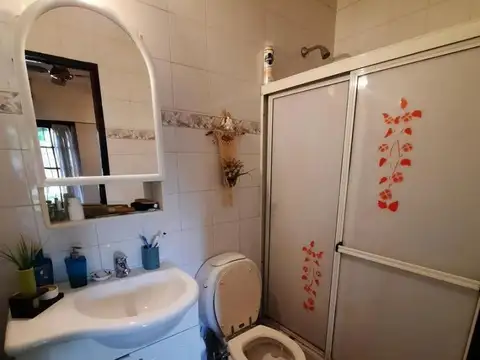 Venta Casa en Lote propio 4 ambientes, escucho ofertas!