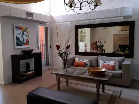 Casa en Alquiler Temporal A Estrenar