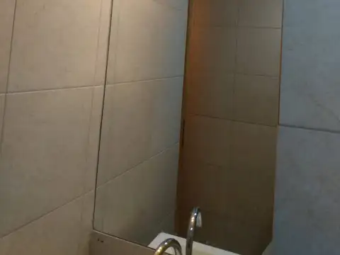 Monoambiente externo con balcon