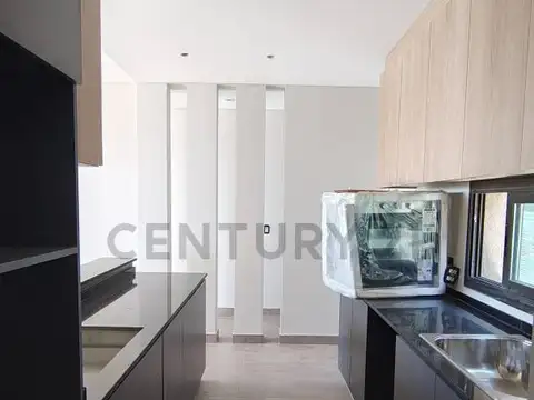 Casa de categoría en venta a estrenar. Entrega inmediata. APTA CREDITO HIPOTECARIO-Luján-ID275709