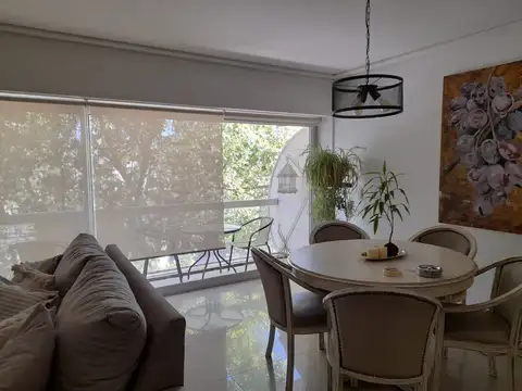 Departamento 4 ambientes con 2 baños