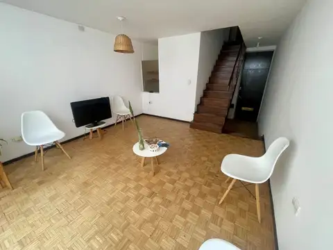 Depto Tipo Casa en Venta de 3 dormitorios