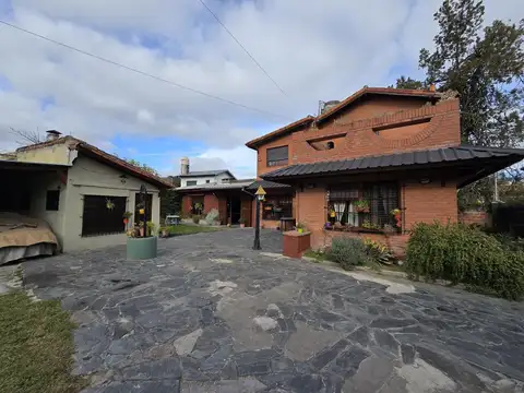 Uspallata 50, E/ F. Berra y Márquez