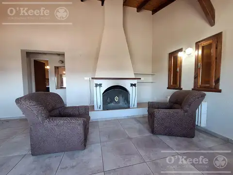 Casa 3 ambientes con 2 baños