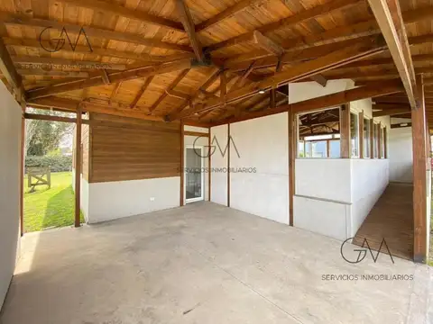 Casa 4 ambientes con 3 baños