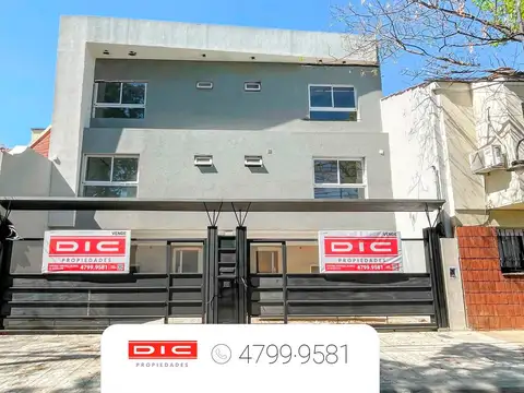Triplex 3 dormitorios a estrenar Venta - Olivos