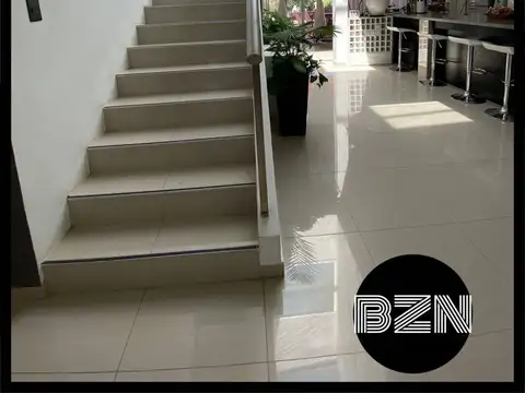 Casa en Venta en Altos De Campo Grande, USD 350.000