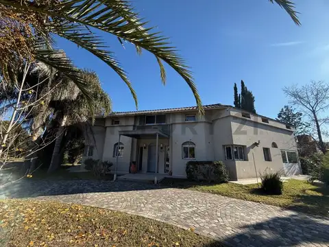 Casa en Alquiler en Countries y Barrios Cerrados en Moreno, USD 3.700