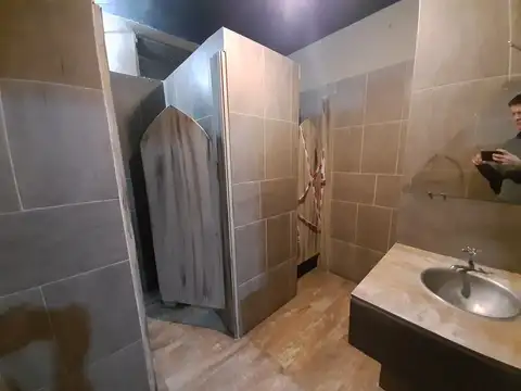 Avenida Rivadavia 24200