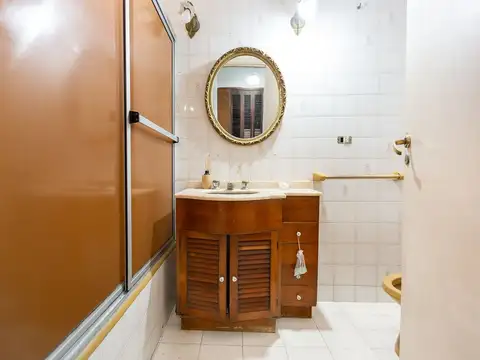 VENTA CASA 4 AMB GARAGE VILLA LUZURIAGA - PERMUTA