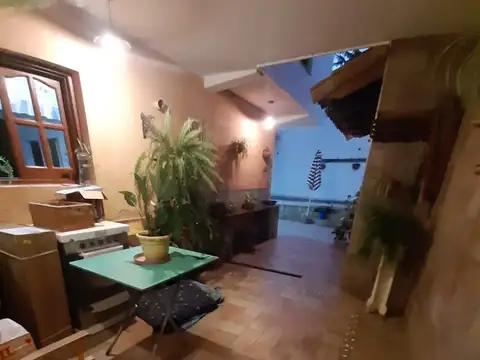 Casa 7 ambientes con 6 baños