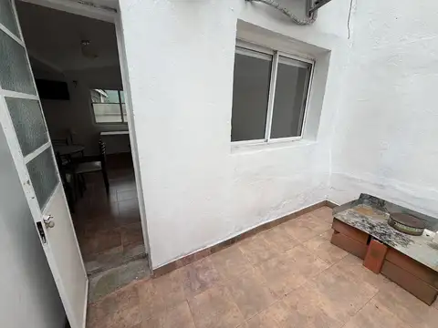 Departamento tipo PH en alquiler en Almagro amoblado