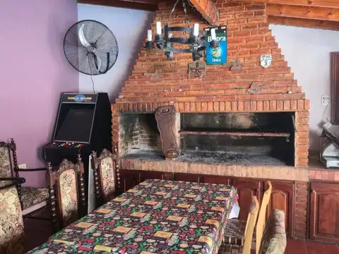 Casa en Venta en Don Torcuato, USD 220.000