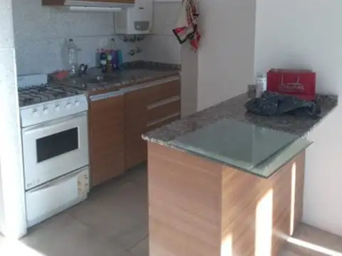 Alquiler - Depto de 2 dormitorios con cochera! Sgto. Gomez 167