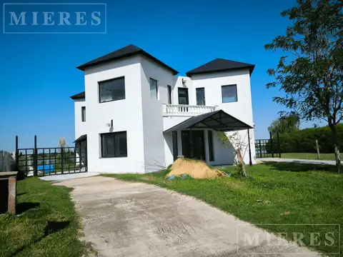 Casa en Alquiler de 4 dormitorios