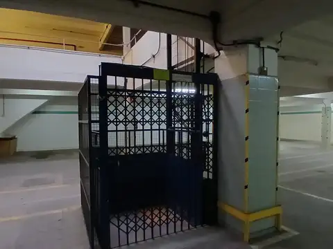 Galpon en Alquiler 70  mts Fondo