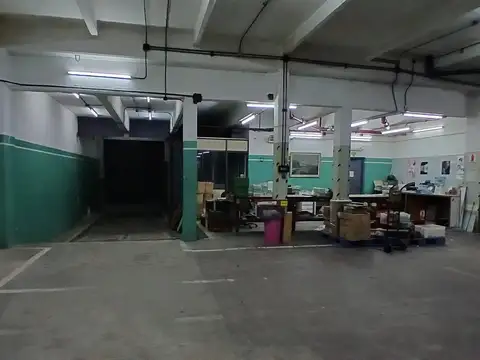 Galpon en Alquiler en Parque Patricios, USD 12.000