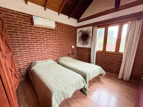 Casa en alquiler temporario - 2 Dormitorios 1 Baño - Sierra de los Padres