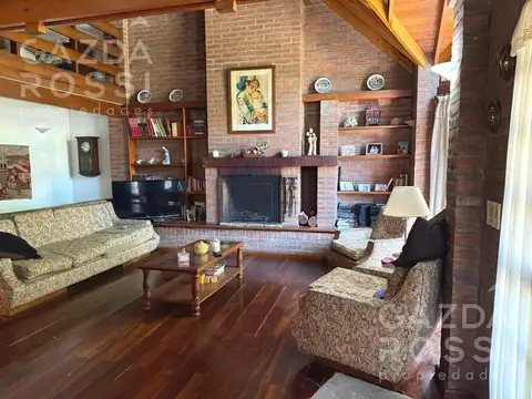 Casa en Venta en Jose Marmol, USD 235.000