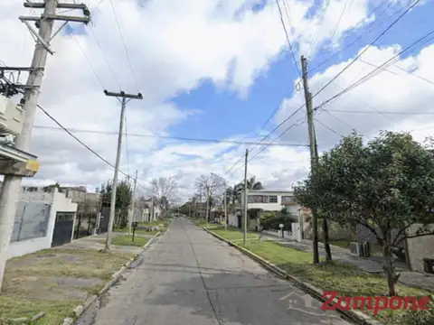 Terreno en Venta 8  mts Frente