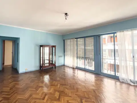 Departamento en Venta de 5 ambientes