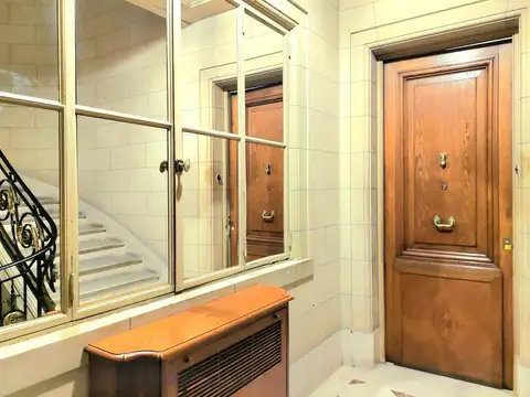 Departamento en Venta 102 años