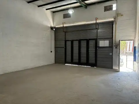 Local En Tortuguitas